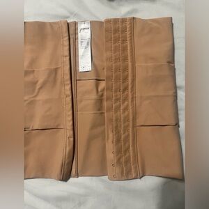 Leonisa Tan Waist Trainer. 3 belts.  NWT